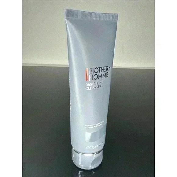 Biotherm Homme Basics Line Cleanser 125ml/4.22oz  L - Picture 3 of 3